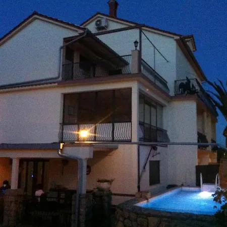 Deltas Appartmani Apartment